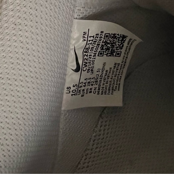 Air Force Nike sneakers - Picture 7 of 9